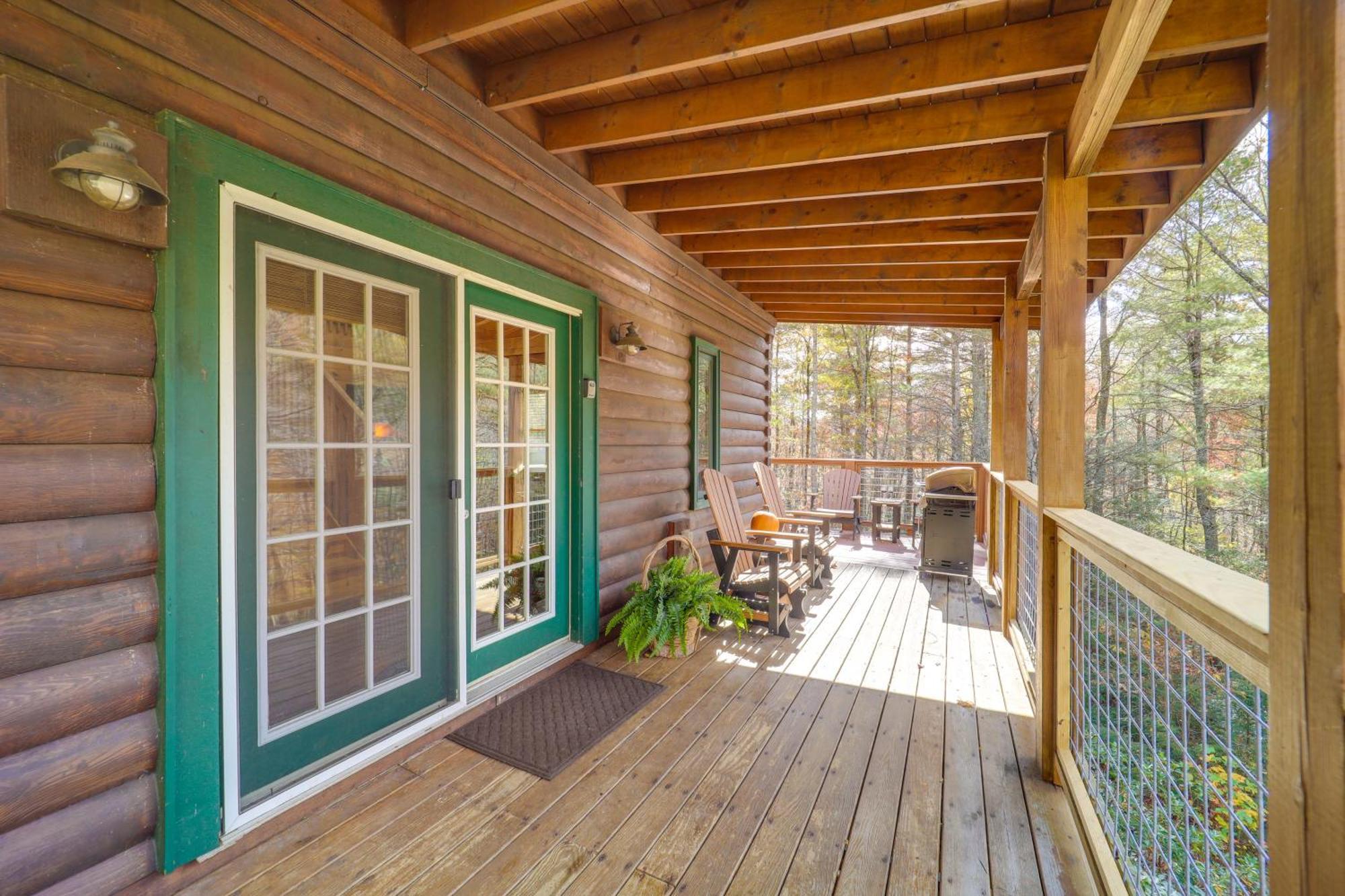 Cabin On 22 Acres With Patio - 3 Mi To Blowing Rock! Lenoir Exterior photo